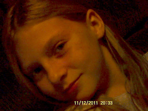Gillian Morgan Photo 26