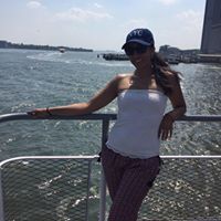 Erica Flores Photo 24