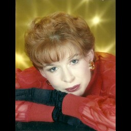 Heidi Bishop Photo 10