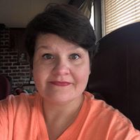 Kelli Dewitt Photo 5