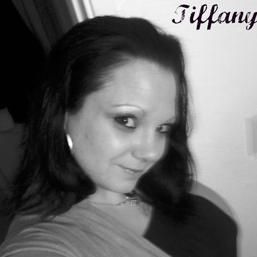 Tiffany Hays Photo 33