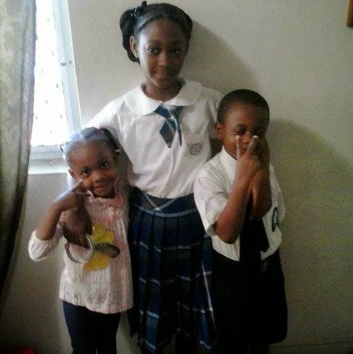 Alicia Gibson Photo 24