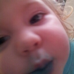 Erica Lewis Photo 29