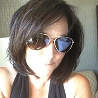 Michelle Clifford Photo 18