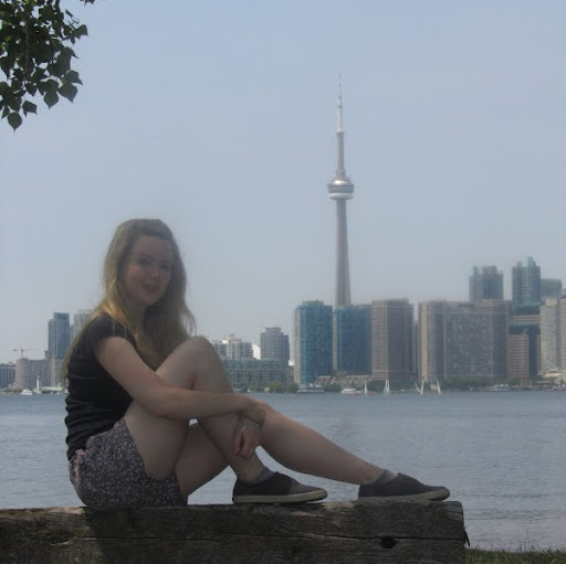 Michele Conroy Photo 16