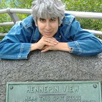 Lisa Nussbaum Photo 17