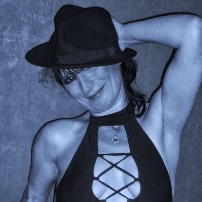 Andrea Morrison Photo 43