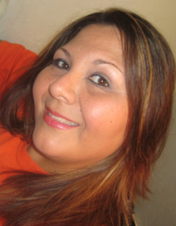 Debra Mendez Photo 20