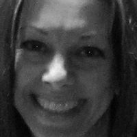 Christine Lyles Photo 9
