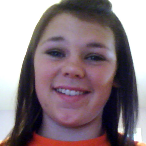 Andrea Walker Photo 44