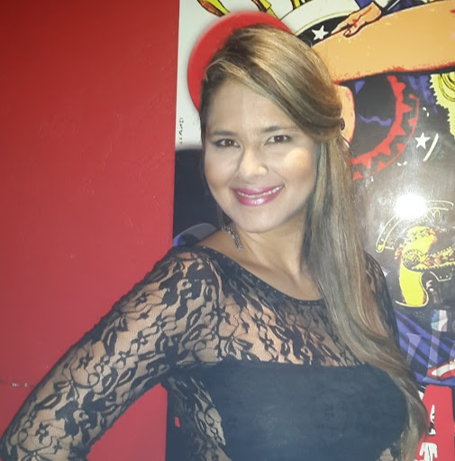 Lorena Medina Photo 28