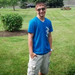 Alex Valentine Photo 18