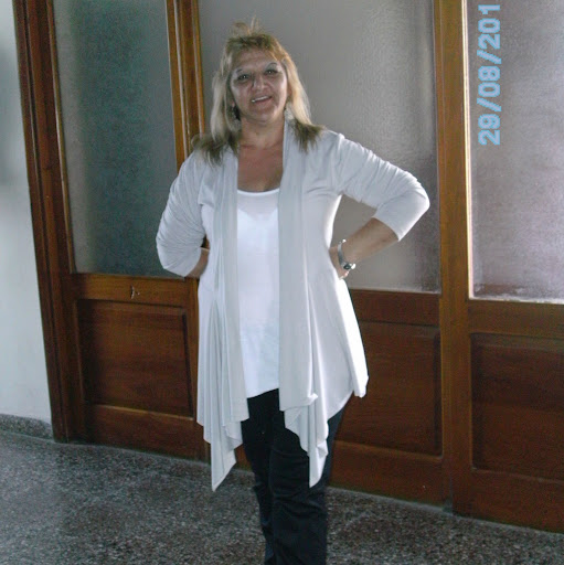 Dora Garcia Photo 25