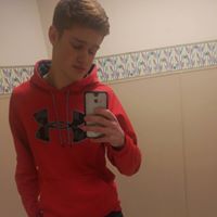 Jeremy Yoder Photo 29
