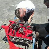 Ian Hartman Photo 16