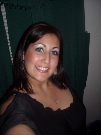 Michele Martinez Photo 29
