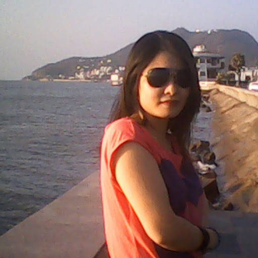 Lan Phan Photo 37