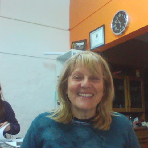 Ada Gutierrez Photo 15