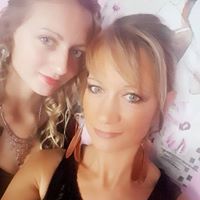 Christine Grave Photo 3