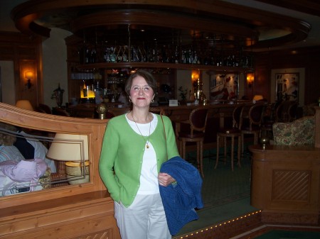 Ann Jones Photo 15
