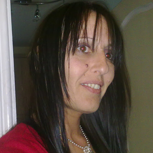 Angela Mclaughlin Photo 23