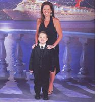 Lisa Dickerson Photo 19