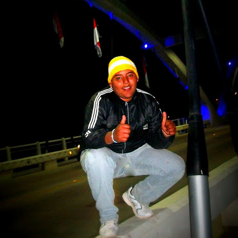 Daniel Terrazas Photo 25
