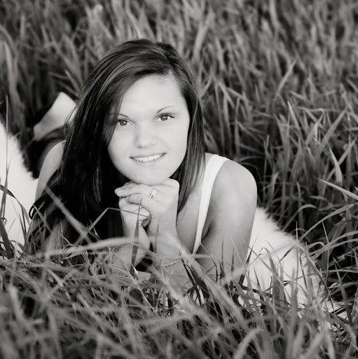 Katelyn Roberts Photo 15