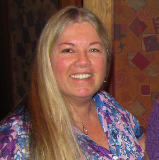 Joan Case Photo 28