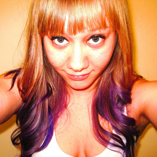 Kristen Larson Photo 18