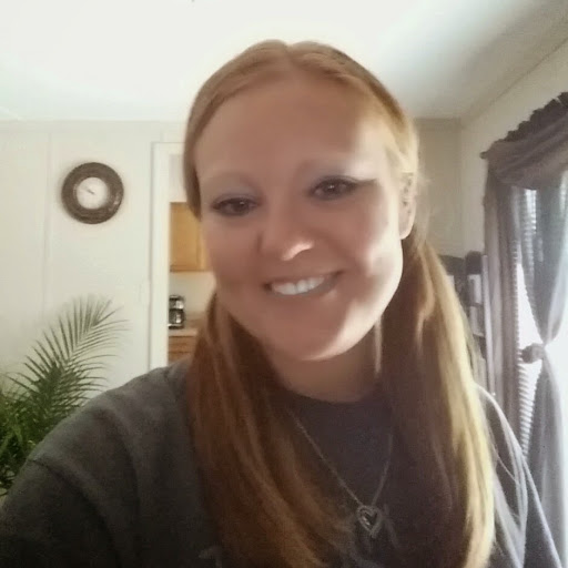 Shelly Evans Photo 45