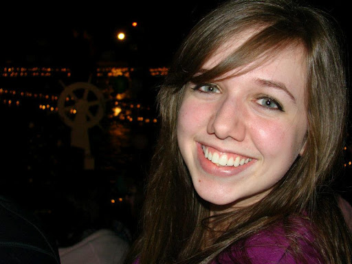 Christina Phipps Photo 17