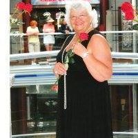 Mary Reichert Photo 14