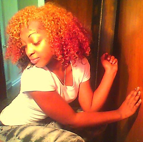 Kellie Sanders Photo 12