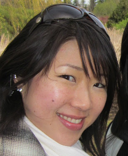 Lynda Young Photo 42