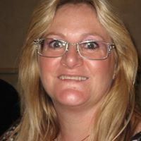 Debbie Hahn Photo 20