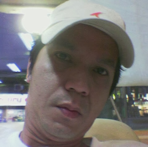 Ferdinand Santos Photo 30