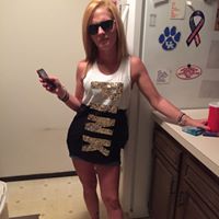Kristin Reynolds Photo 35