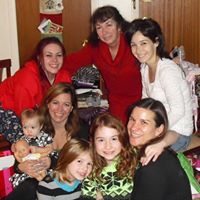 Kelly Costello Photo 14