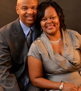 Janet Robinson Photo 4