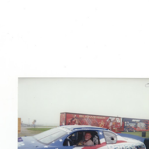 Philip Cooley Photo 15