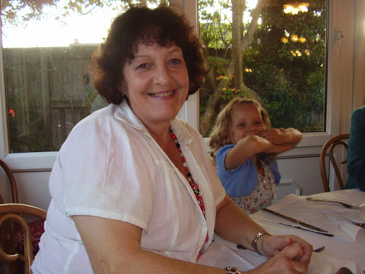 Susan Weston Photo 33
