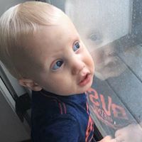 Elliott Parker Photo 13