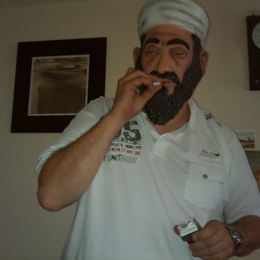 Jamie Holden Photo 16