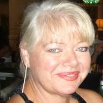 Paula Pitts Photo 33