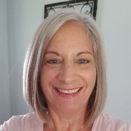 Connie Larson Photo 10