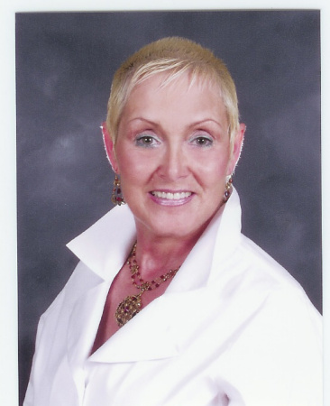 Ellen Long Photo 34