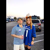 Katie Stevens Photo 29