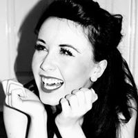 Maria Powers Photo 13