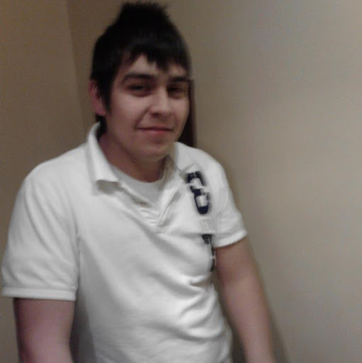 Cesar Aguilera Photo 37